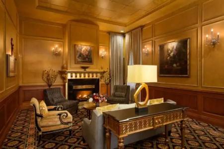 Le Soleil by Executives - 5