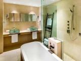 2 Bedrooms Quadruple Suite with mountain view