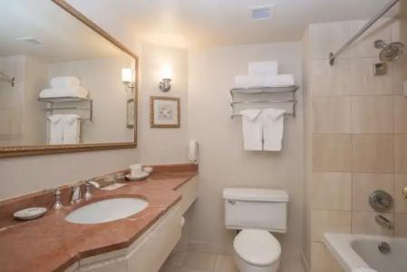 The Sutton Place Vancouver - 43