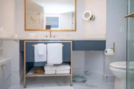 The Sutton Place Vancouver - 97