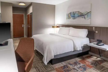 The Sutton Place Vancouver - 14