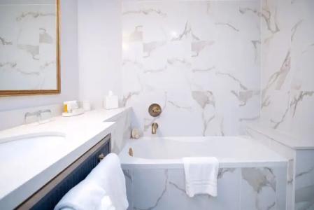 The Sutton Place Vancouver - 8