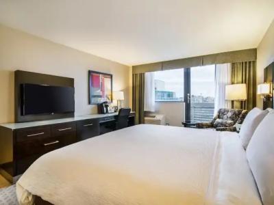 Holiday Inn Vancouver-Centre Broadway, an IHG - 42