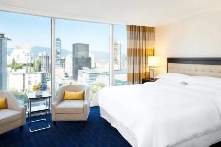 Sheraton Vancouver Wall Centre - 33