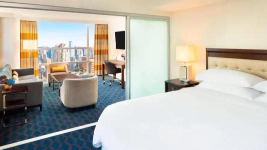 Sheraton Vancouver Wall Centre - 86