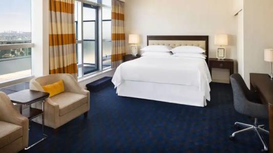 Sheraton Vancouver Wall Centre - 91