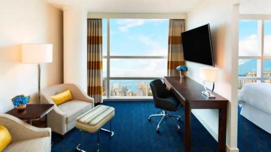 Sheraton Vancouver Wall Centre - 85