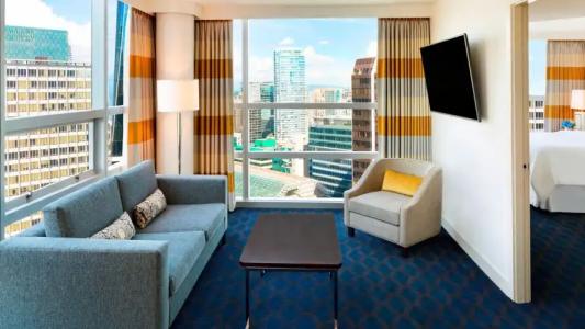 Sheraton Vancouver Wall Centre - 90