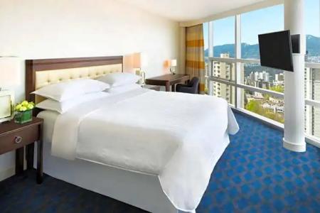 Sheraton Vancouver Wall Centre - 76