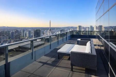 Sheraton Vancouver Wall Centre - 7