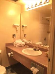 Tropicana Suite - 18