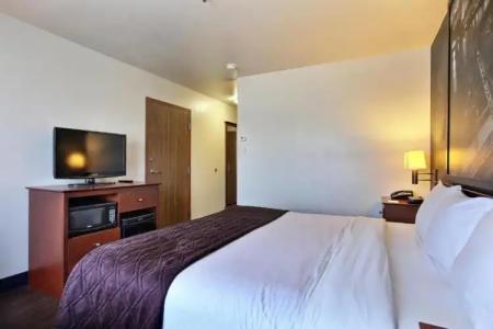 Super 8 by Wyndham Trois-Rivieres - 48