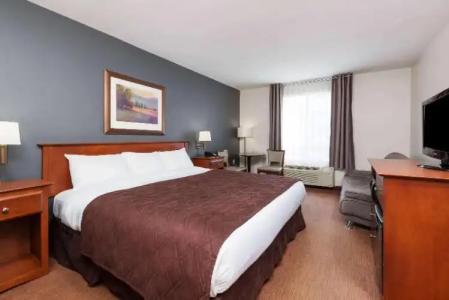 Super 8 by Wyndham Trois-Rivieres - 30