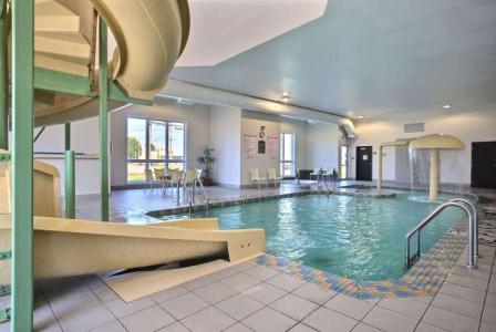 Super 8 by Wyndham Trois-Rivieres - 15