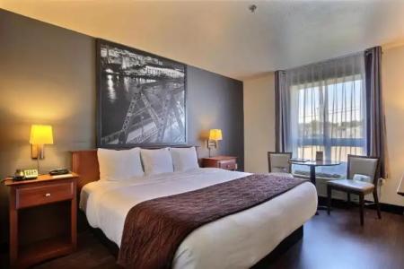 Super 8 by Wyndham Trois-Rivieres - 49