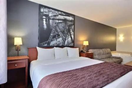 Super 8 by Wyndham Trois-Rivieres - 24