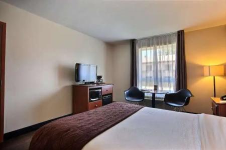 Super 8 by Wyndham Trois-Rivieres - 26