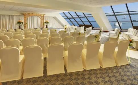 The Westin Harbour Castle, Toronto - 11