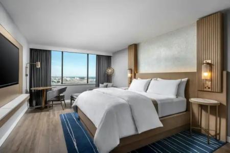 The Westin Harbour Castle, Toronto - 28