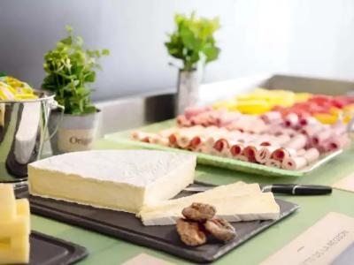 The Novotel Toronto Centre - 14