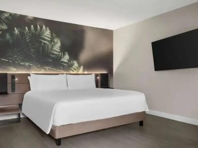 The Novotel Toronto Centre - 4