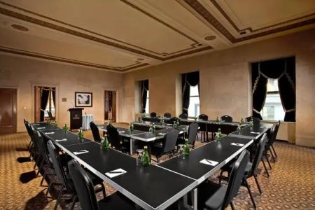 One King West and Residence - 29