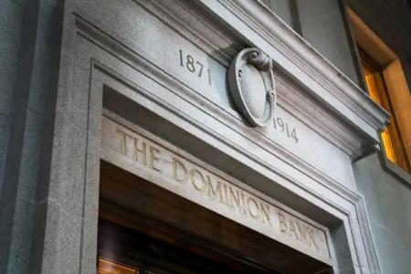 One King West and Residence - 39