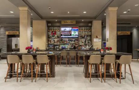 One King West and Residence - 32