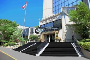 Grand Hotel & Suites, Toronto