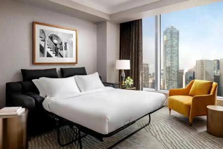 The Ritz-Carlton, Toronto - 37