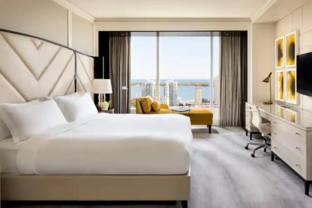 The Ritz-Carlton, Toronto - 137