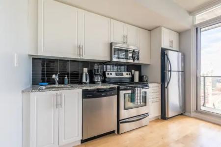 Le Germain Maple Leaf Square - 17