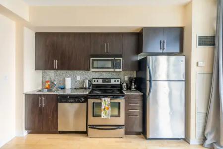 Le Germain Maple Leaf Square - 7