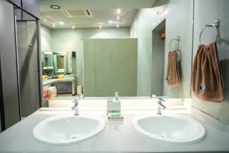 Third Rock Hostel - 4
