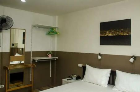 Allstar Guesthouse - 31