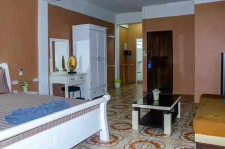 Allstar Guesthouse - 39