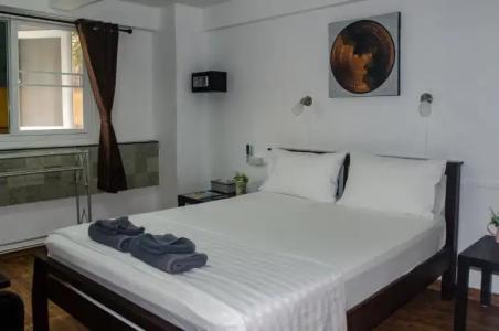 Allstar Guesthouse - 24