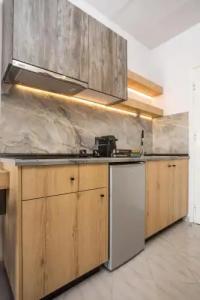 Jimmy’s Garden - 19