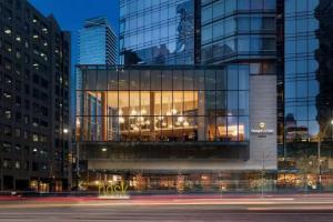 Shangri-La Toronto, Toronto