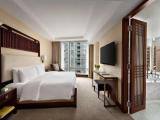 1 Bedroom Deluxe Suite