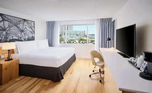 Radisson Blu Downtown Toronto - 75