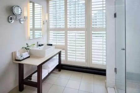 Radisson Blu Downtown Toronto - 56