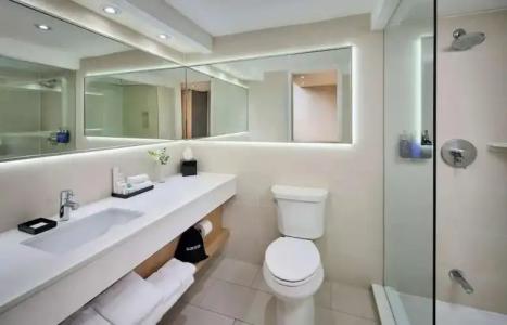 Radisson Blu Downtown Toronto - 61