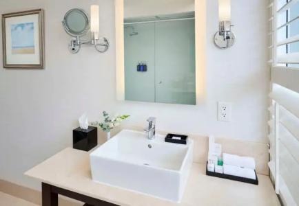 Radisson Blu Downtown Toronto - 36