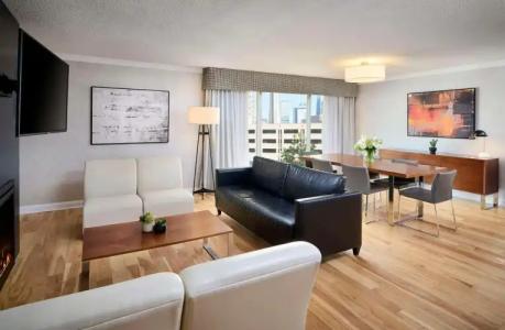 Radisson Blu Downtown Toronto - 42