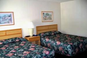 Castlewood Inn, Maggie Valley