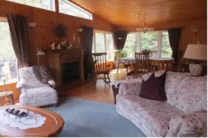 Country Cozy Bed and Breakfast, Thunder Bay