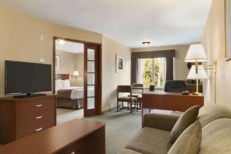 Days Inn by Wyndham Thunder Bay North - 3