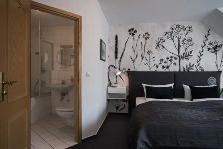 & Restaurant Am Alten Rhin - 198