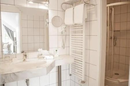 & Restaurant Am Alten Rhin - 132